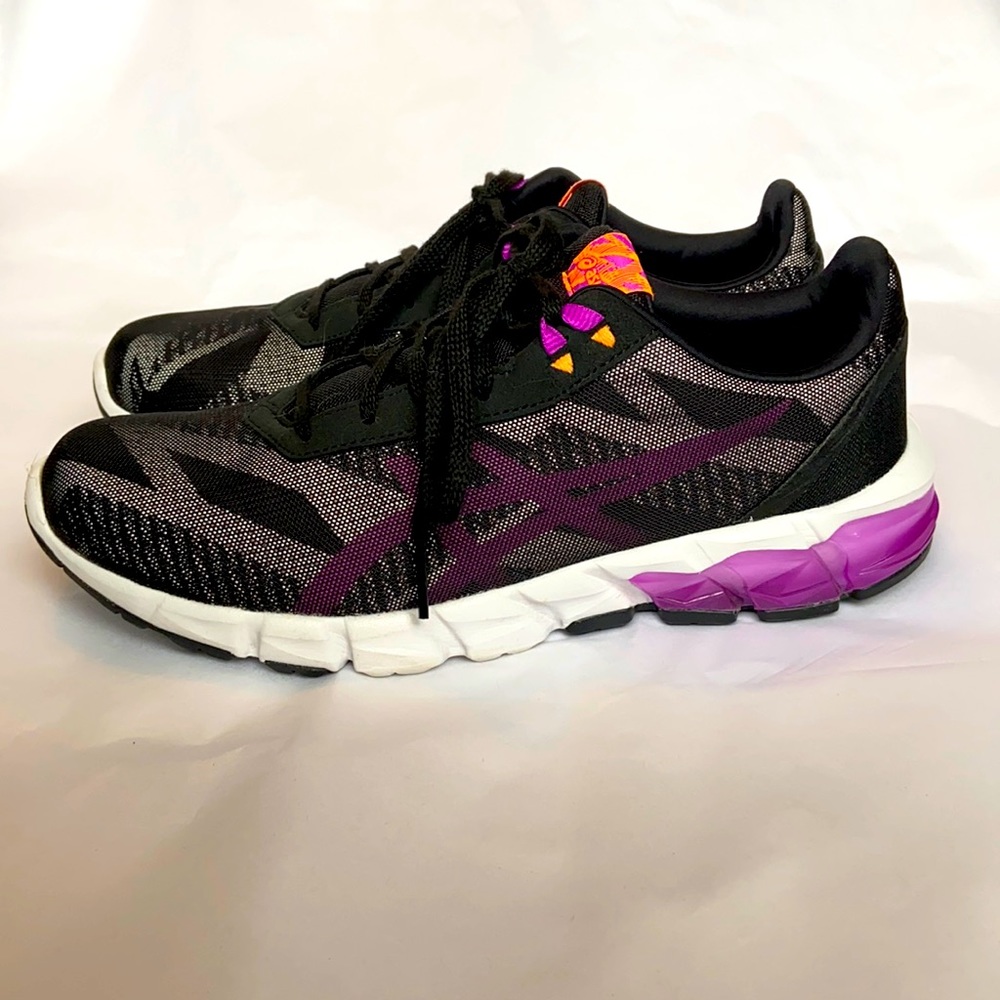 Women’s Asics Gel-Kayano 26
